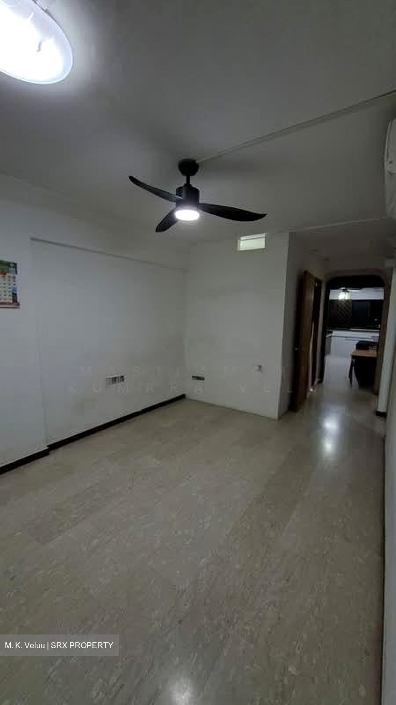 Blk 261 Jurong East Street 24 (Jurong East), HDB 3 Rooms #583992531